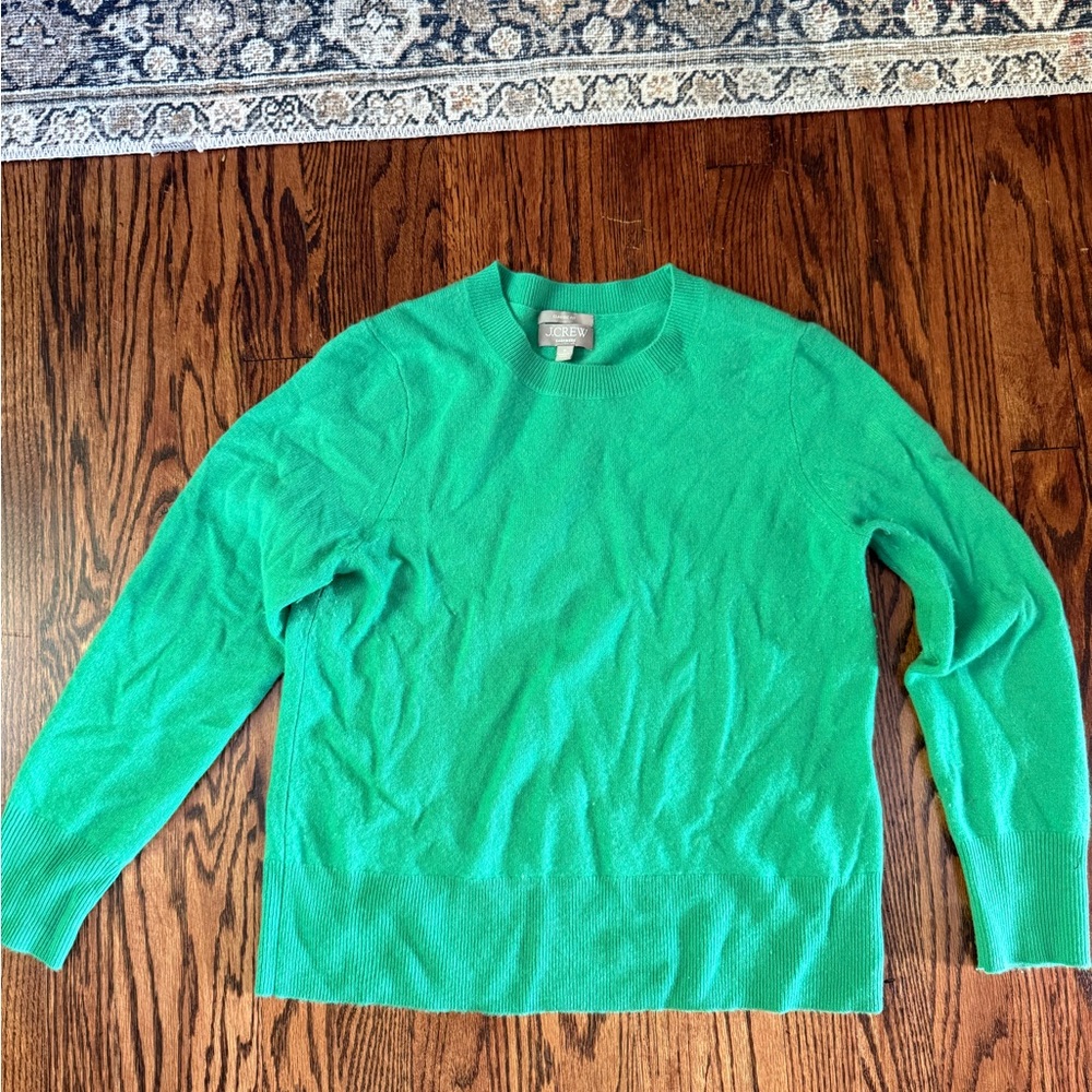 J. Crew Women’s Cashmere Vibrant Green Crewneck Sweater